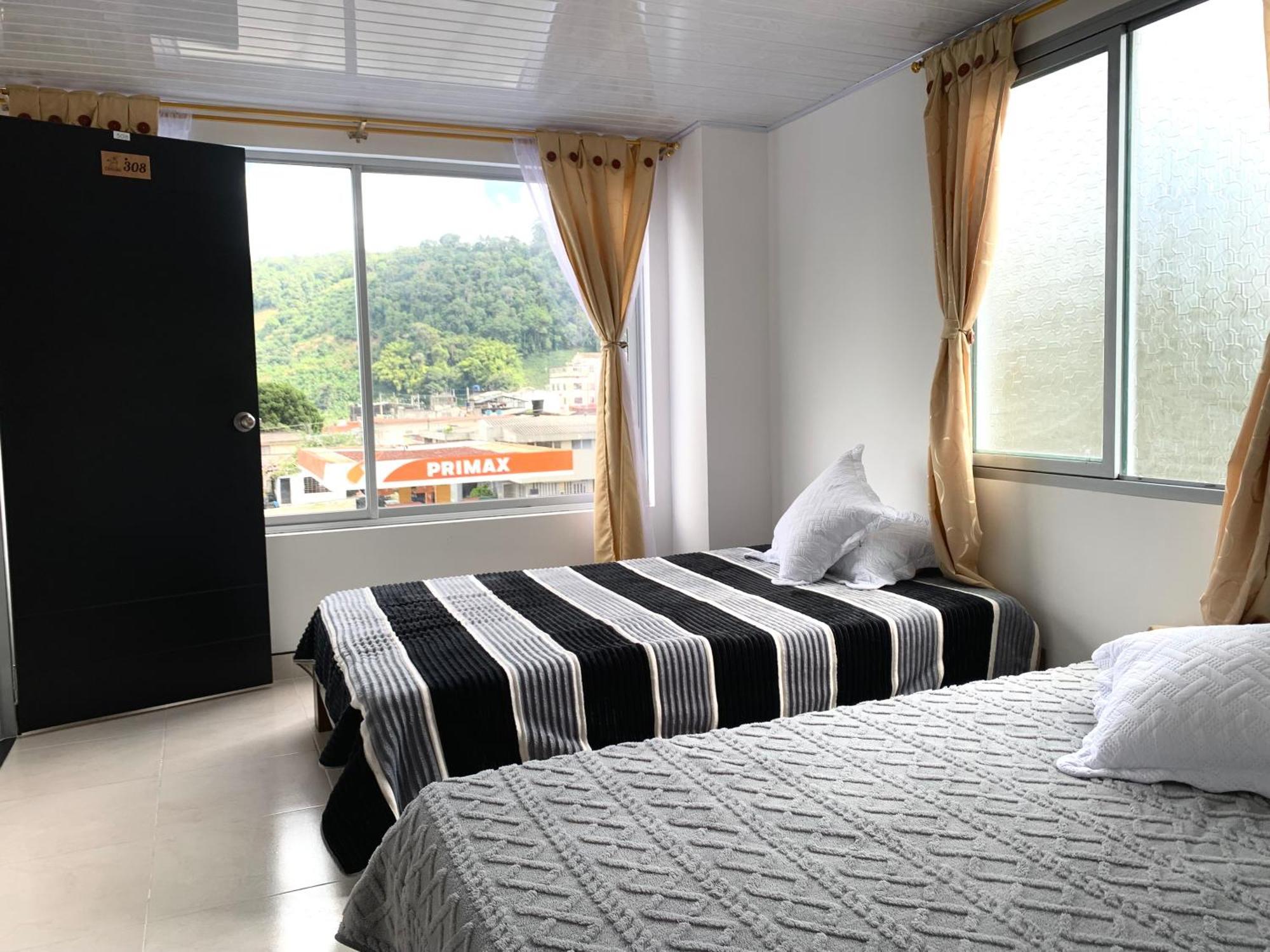Hotel El Centauro Líbano Eksteriør billede